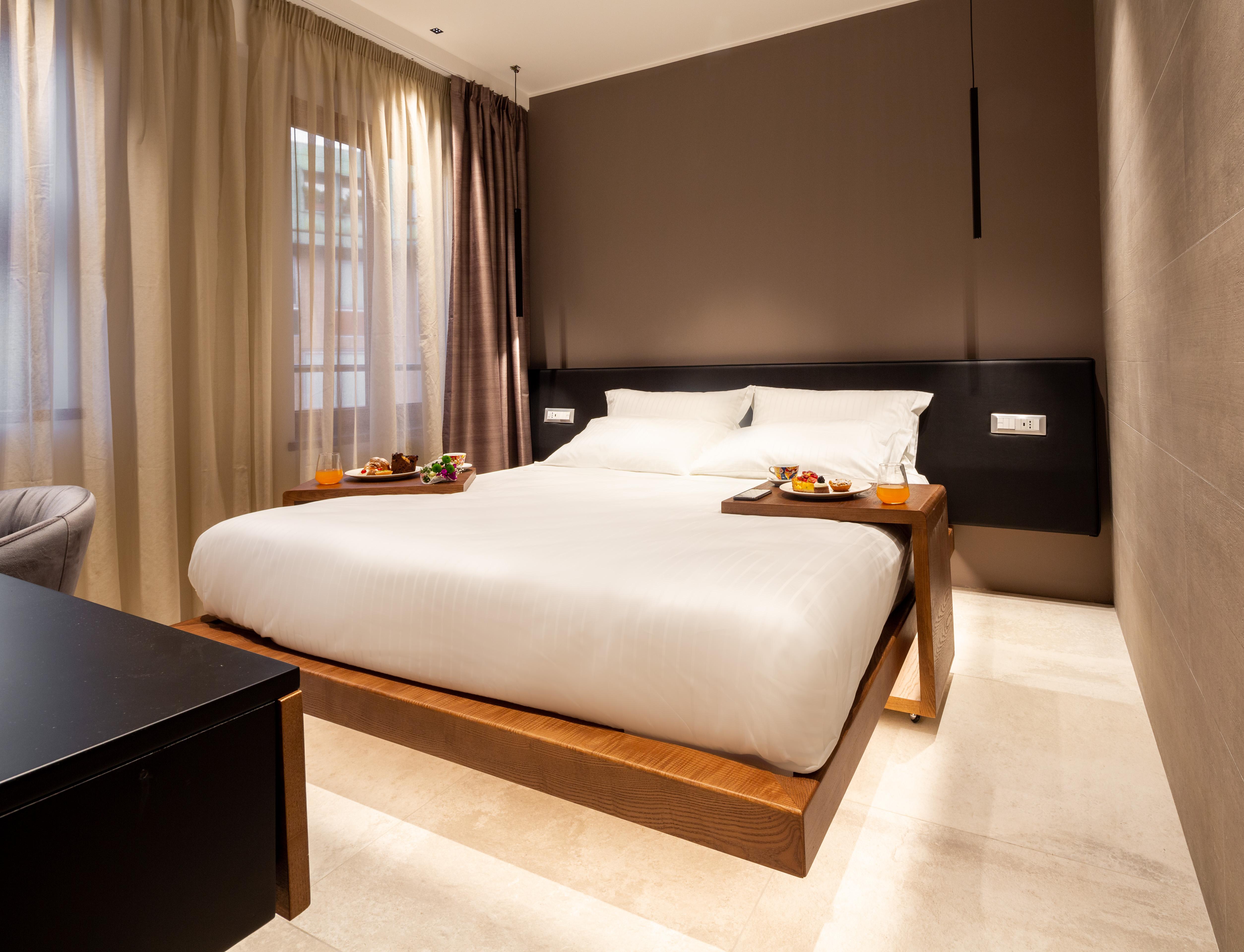 The Corner Duomo Hotel Milan Exterior photo