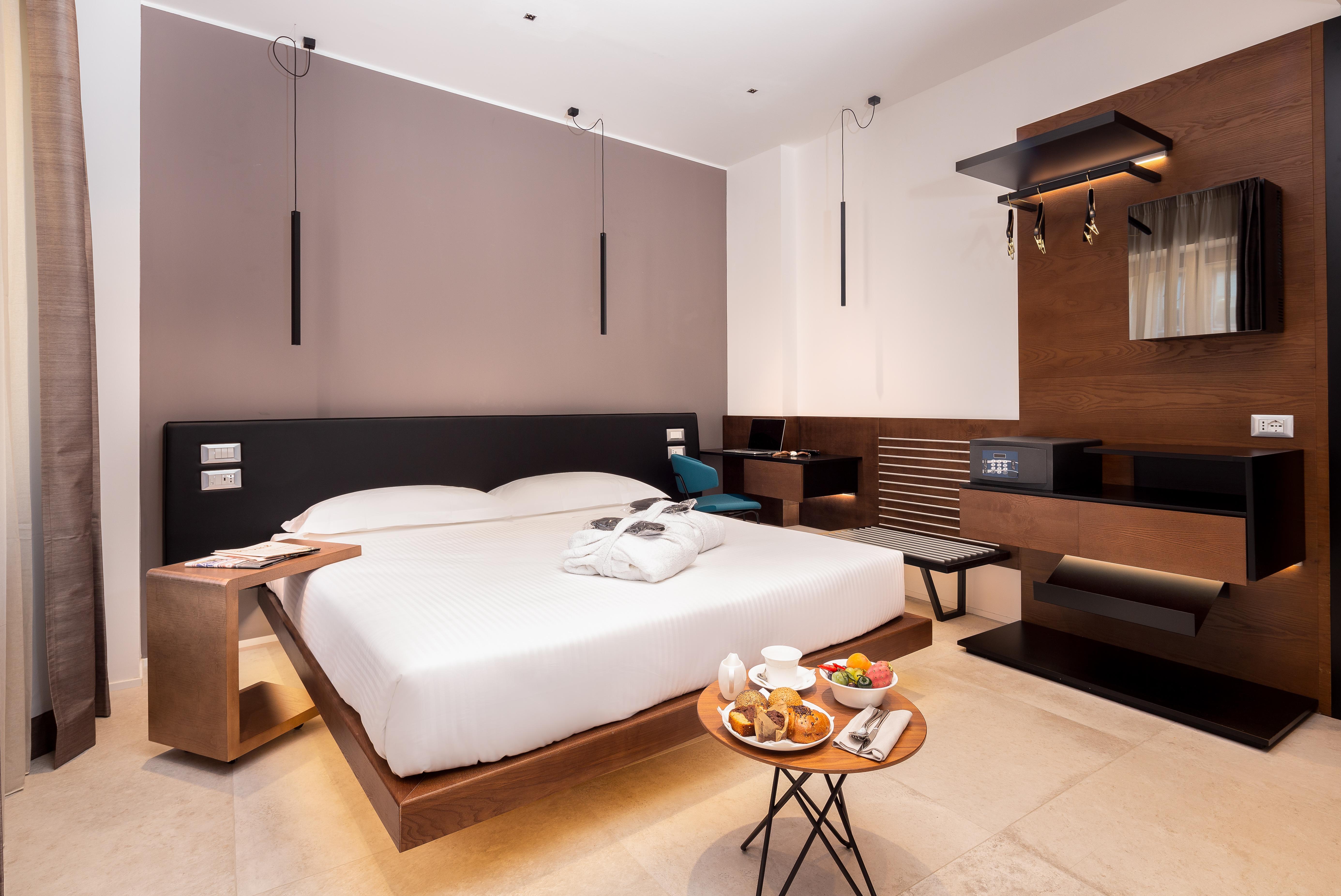 The Corner Duomo Hotel Milan Exterior photo