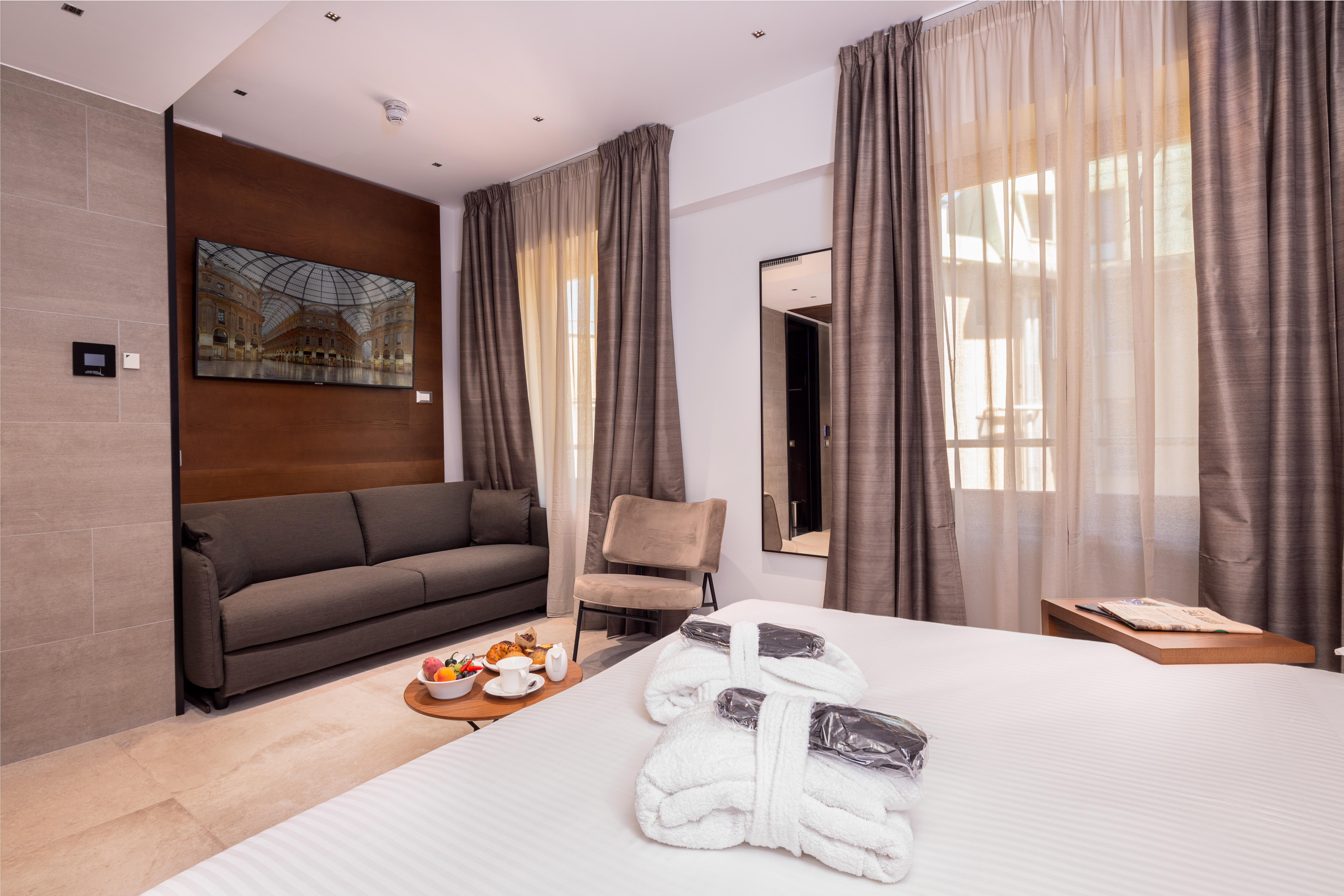 The Corner Duomo Hotel Milan Exterior photo