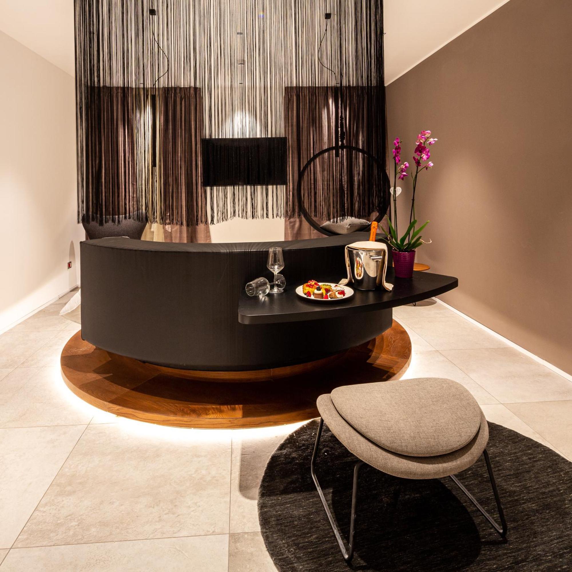 The Corner Duomo Hotel Milan Room photo
